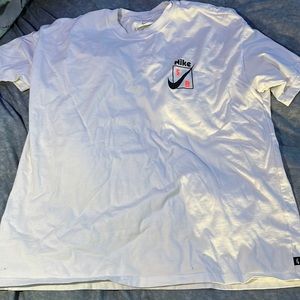 Nike Mens T-Shirt